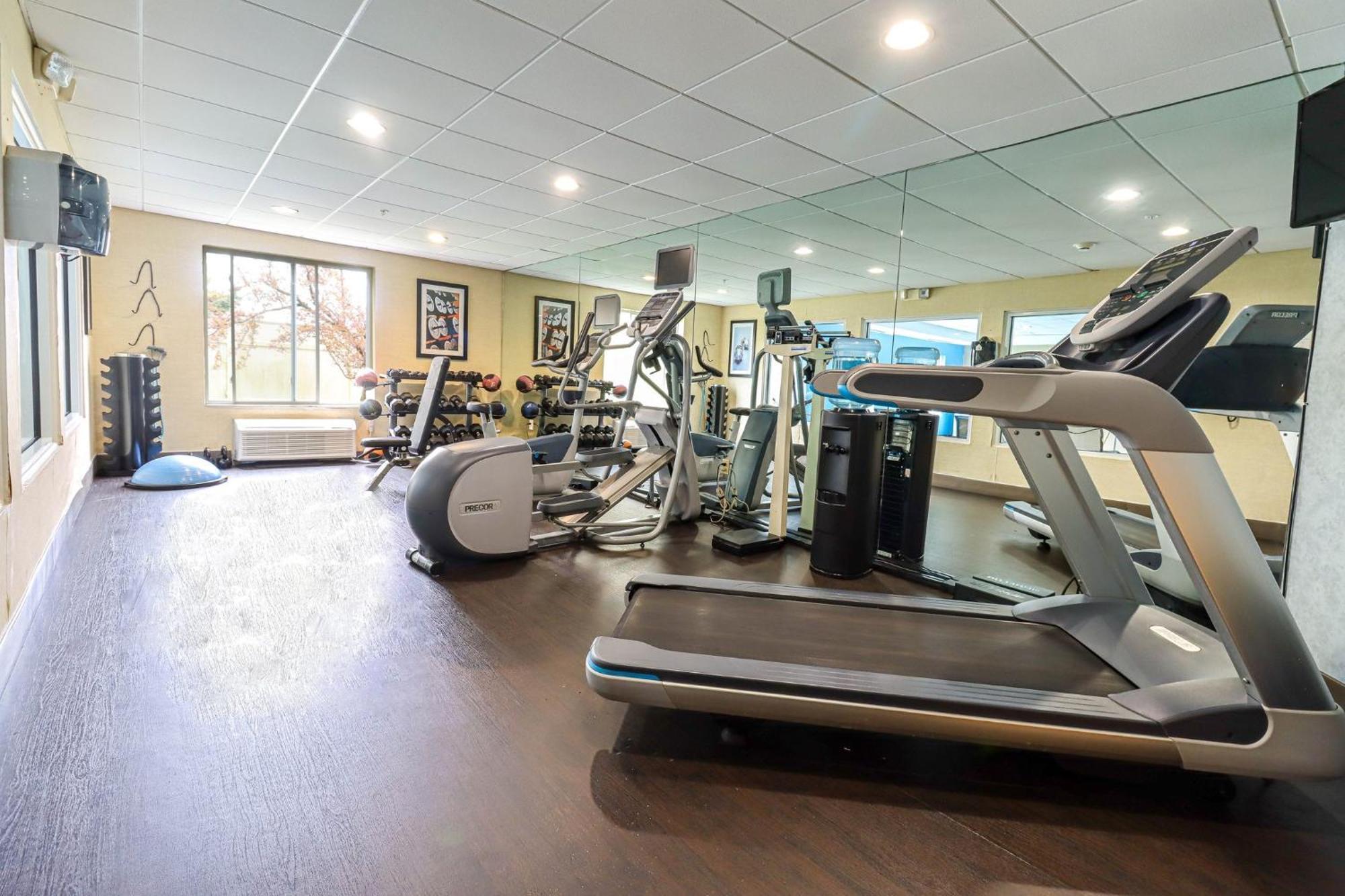 Holiday Inn Express And Suites Meriden By Ihg Exteriér fotografie