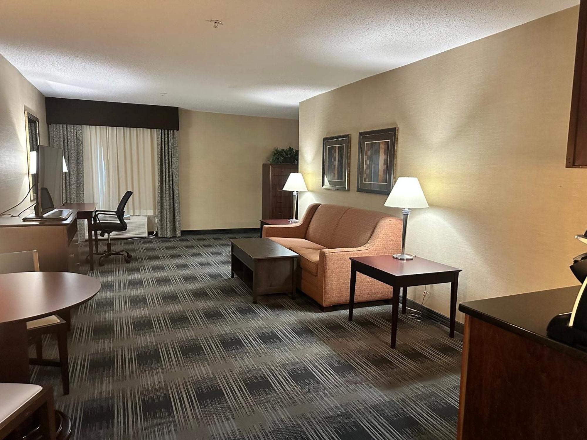 Holiday Inn Express And Suites Meriden By Ihg Exteriér fotografie